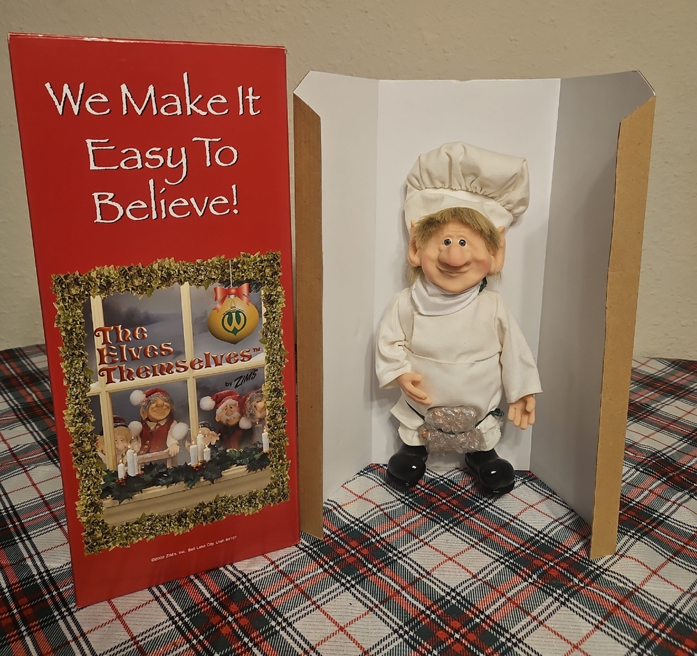 "Alexander" from "Zim's The Elves Themselves" Collection Figurine Decor